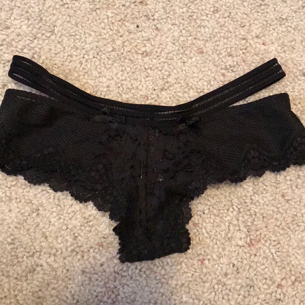 Victoria’s Secret cheeky panties